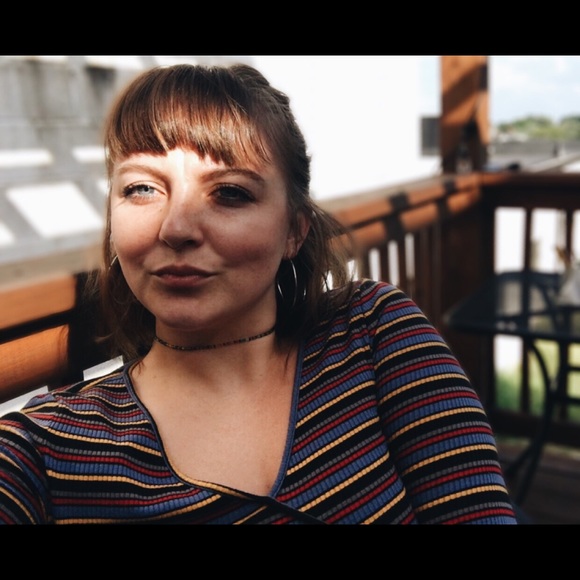 Meet your Posher, Jessie - Picture 3 of 3